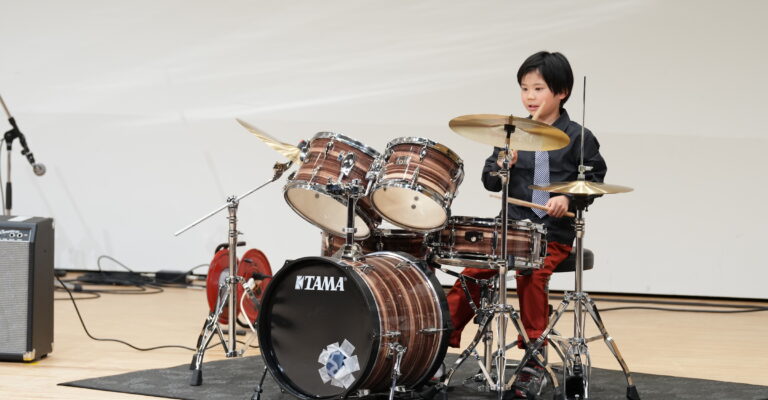 門前仲町　月島　ギター　ドラム